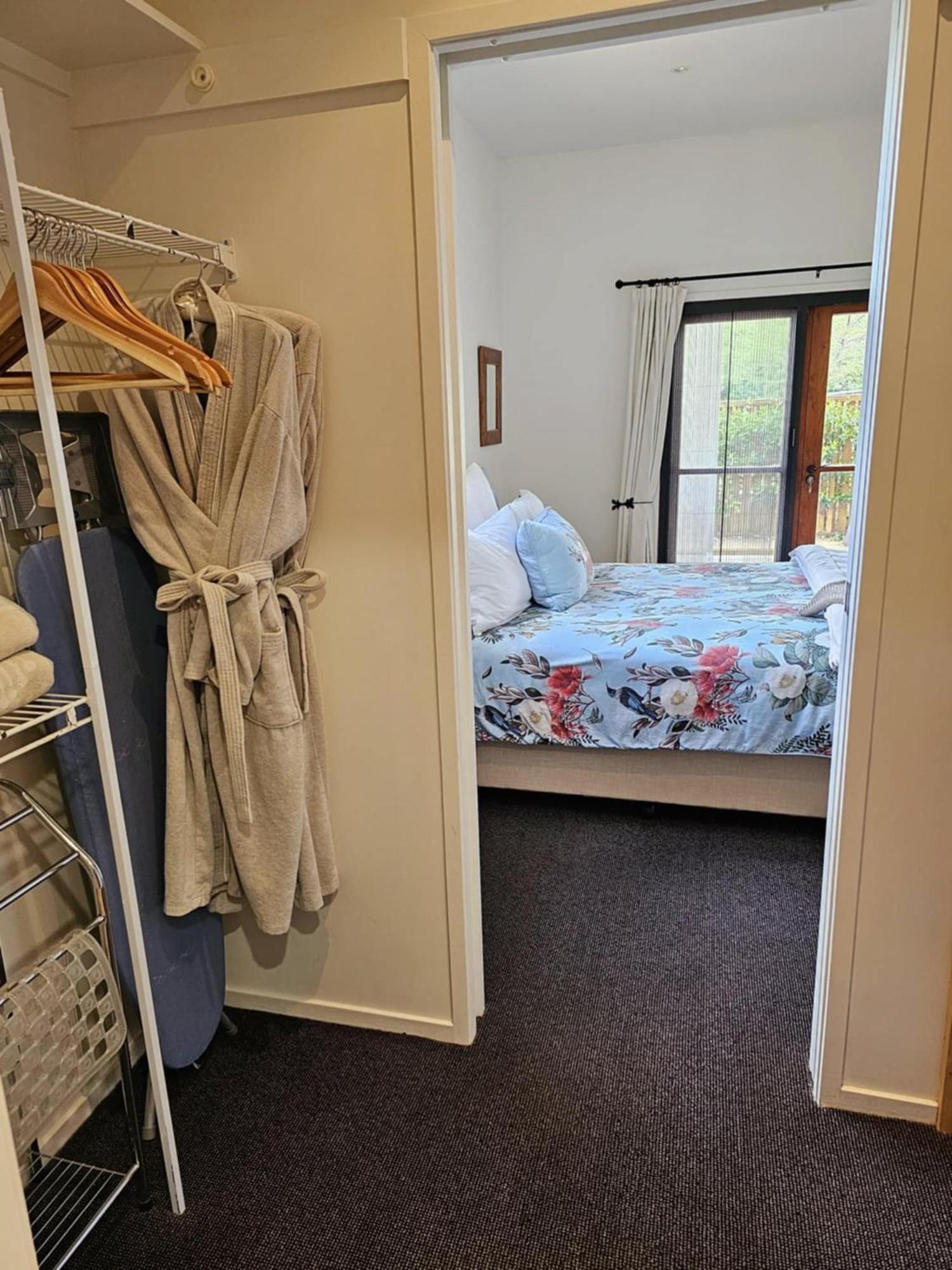 Huntington Stables Retreat 5* Cambridge